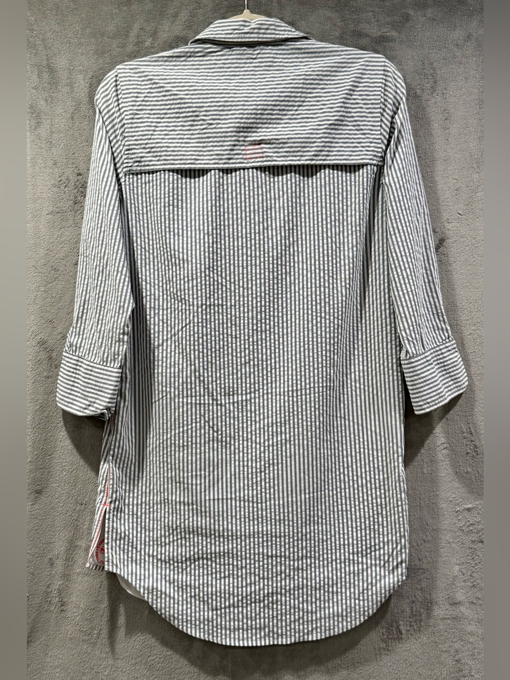 Vineyard Vines Harbor Cover Up Womens Size 2 Blue Seersucker Performance Beach - Picture 7 of 10